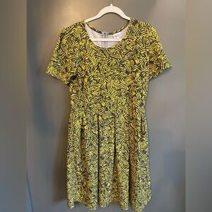 Lularoe Amelia blue and yellow knee length dress with pocket A line size 2XL XXL